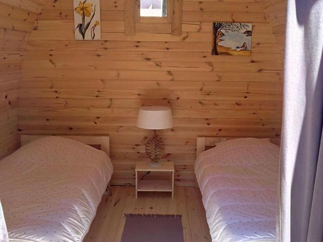 فندق Saint-Martin-de-Clellesفي  Camping La Chabannerie المظهر الخارجي الصورة