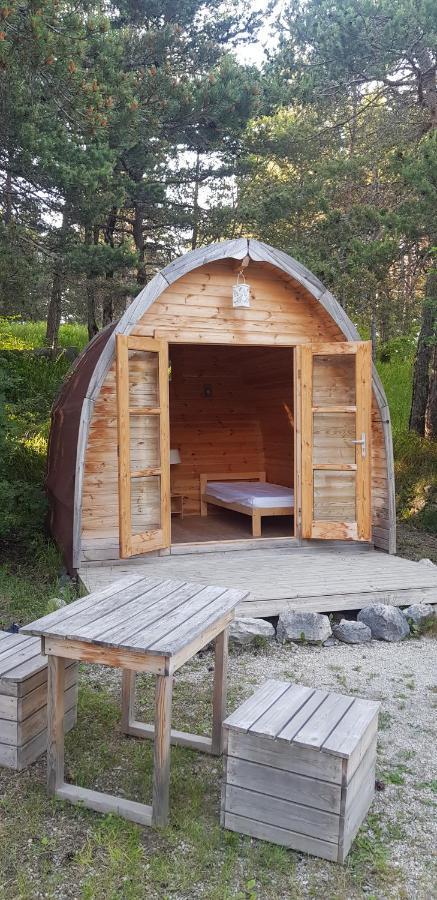 فندق Saint-Martin-de-Clellesفي  Camping La Chabannerie المظهر الخارجي الصورة