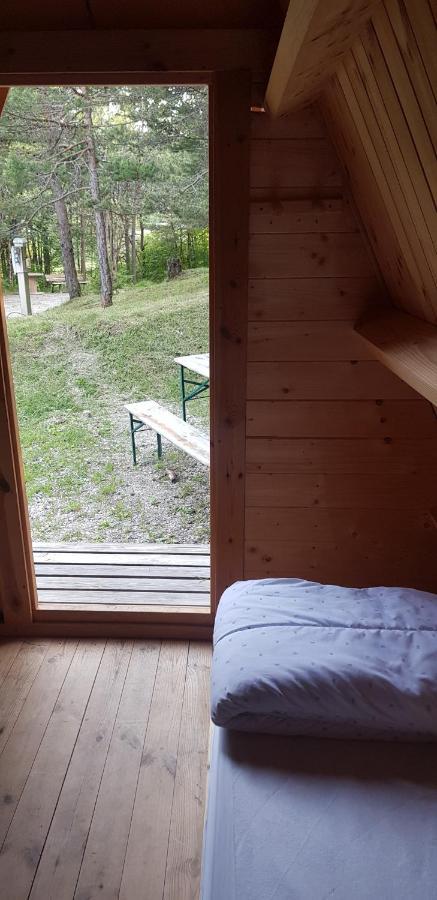 فندق Saint-Martin-de-Clellesفي  Camping La Chabannerie المظهر الخارجي الصورة