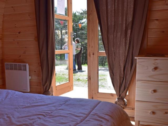 فندق Saint-Martin-de-Clellesفي  Camping La Chabannerie المظهر الخارجي الصورة